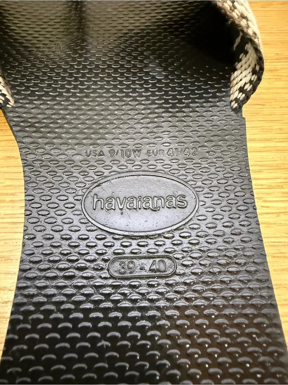 Havaianas You St. Tropez Fita Sandal Black Woven Thong Flip Flops size 9/10